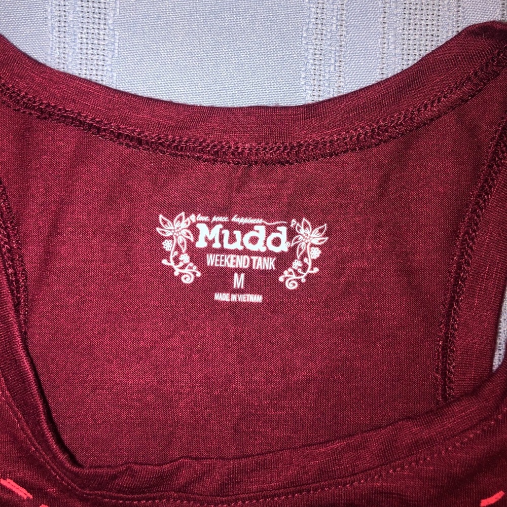Maroon Tank with Aztec Design - Picture 3 of 3